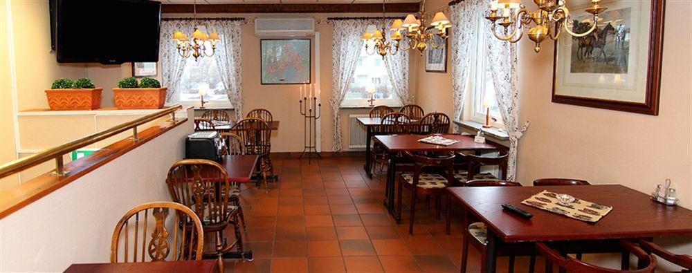 Abrins Hotel Västerås Buitenkant foto